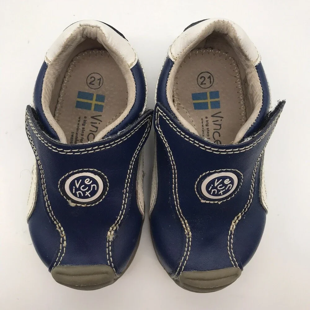 VINCENT Swedish Unisex Kids size 5.5 Shoes Cap Toe Blue & White Leather Sneakers